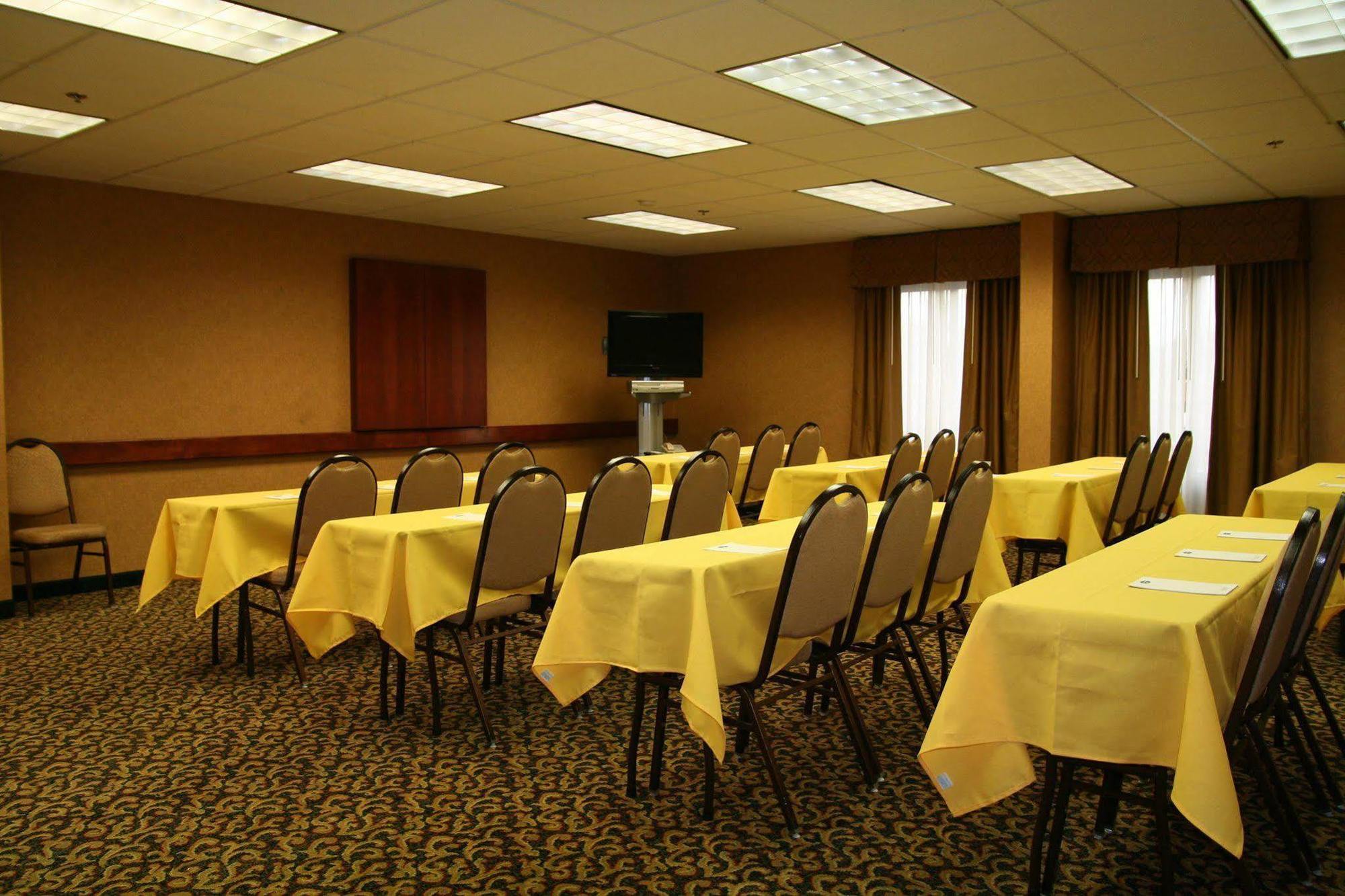 Hampton Inn Corinth Kemudahan gambar